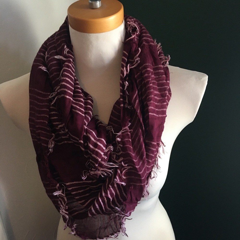 Burgundy infinite scarf
